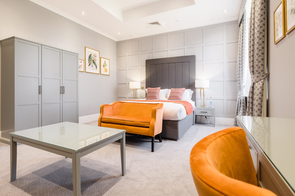 001 Accessible – Bedroom