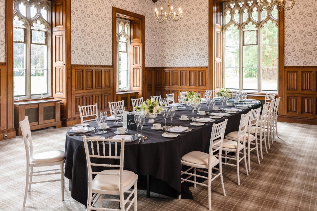 Oak Room – Business Spaces