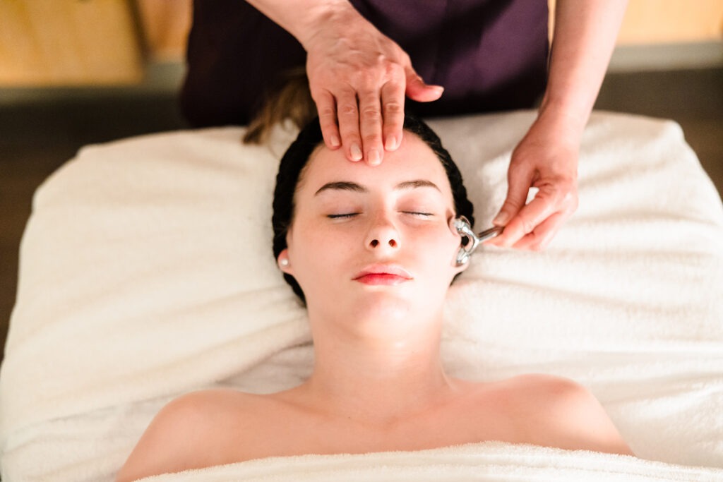 Facial Treatments – Vale Resort