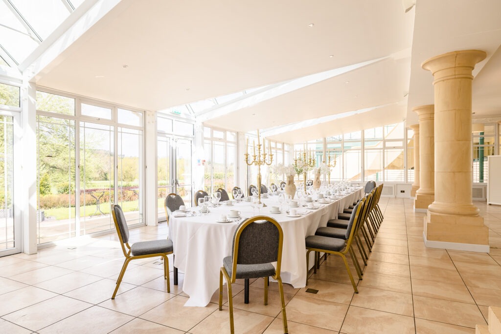 Conservatory – Vale Resort